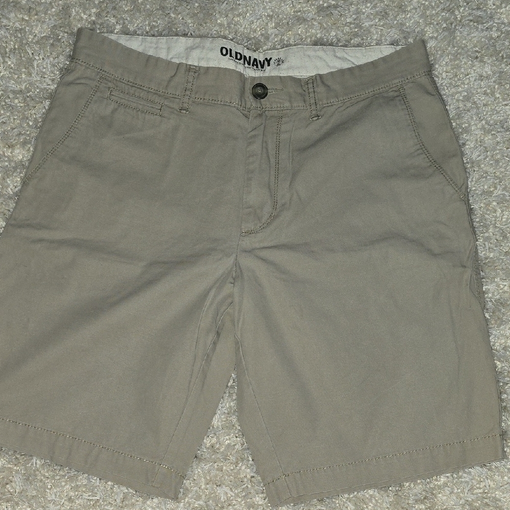 Old Navy Men's Tan Shorts